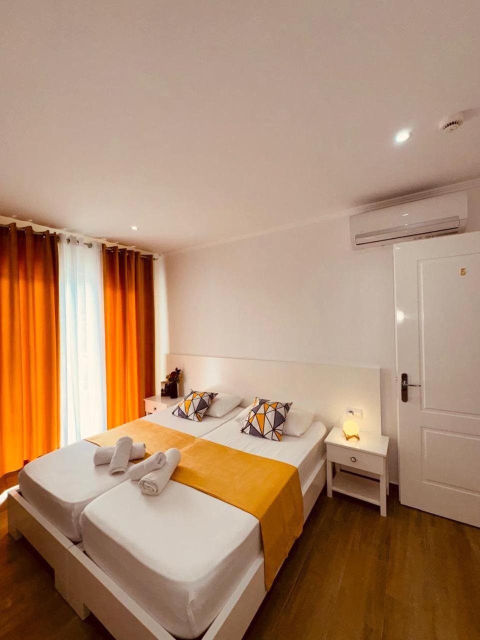 Orfeu Apartments كساميل المظهر الخارجي الصورة