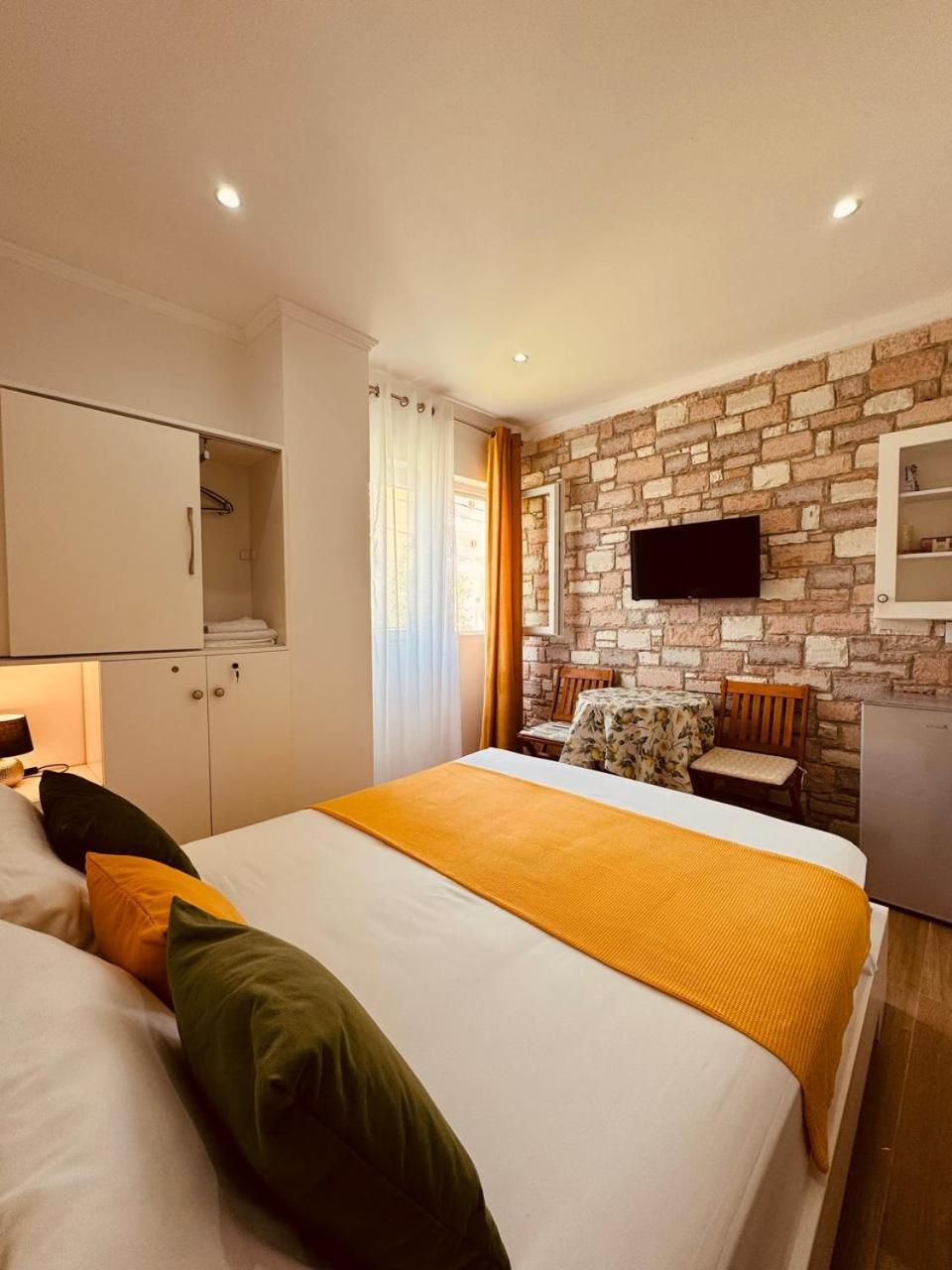 Orfeu Apartments كساميل المظهر الخارجي الصورة