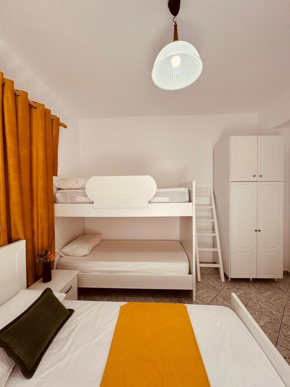 Orfeu Apartments كساميل المظهر الخارجي الصورة
